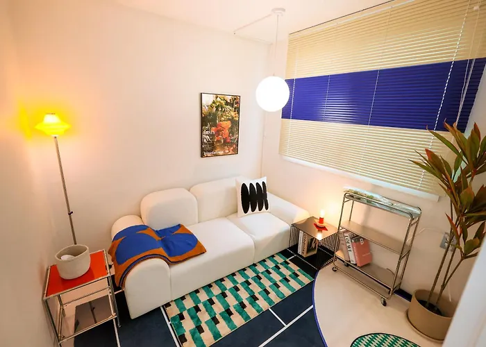 Villa Amsa Stay, 강남역 코엑스몰 30분, 잠실 롯데월드 20분, Kspo Dome, 사전예약시 무료주차, 암사종합시장