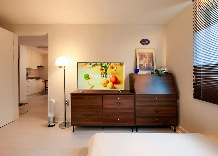 Amsa Stay, 강남역 코엑스몰 30분, 잠실 롯데월드 20분, Kspo Dome, 사전예약시 무료주차, 암사종합시장 Villa Séoul