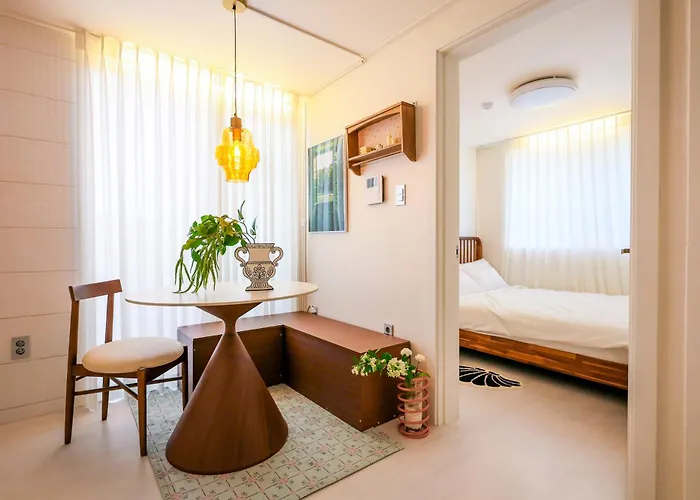 Amsa Stay, 강남역 코엑스몰 30분, 잠실 롯데월드 20분, Kspo Dome, 사전예약시 무료주차, 암사종합시장 *
